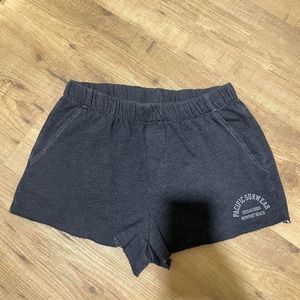 Black Pacsun pacific sunwear Newport
Beach sweat shorts, perfect condition.